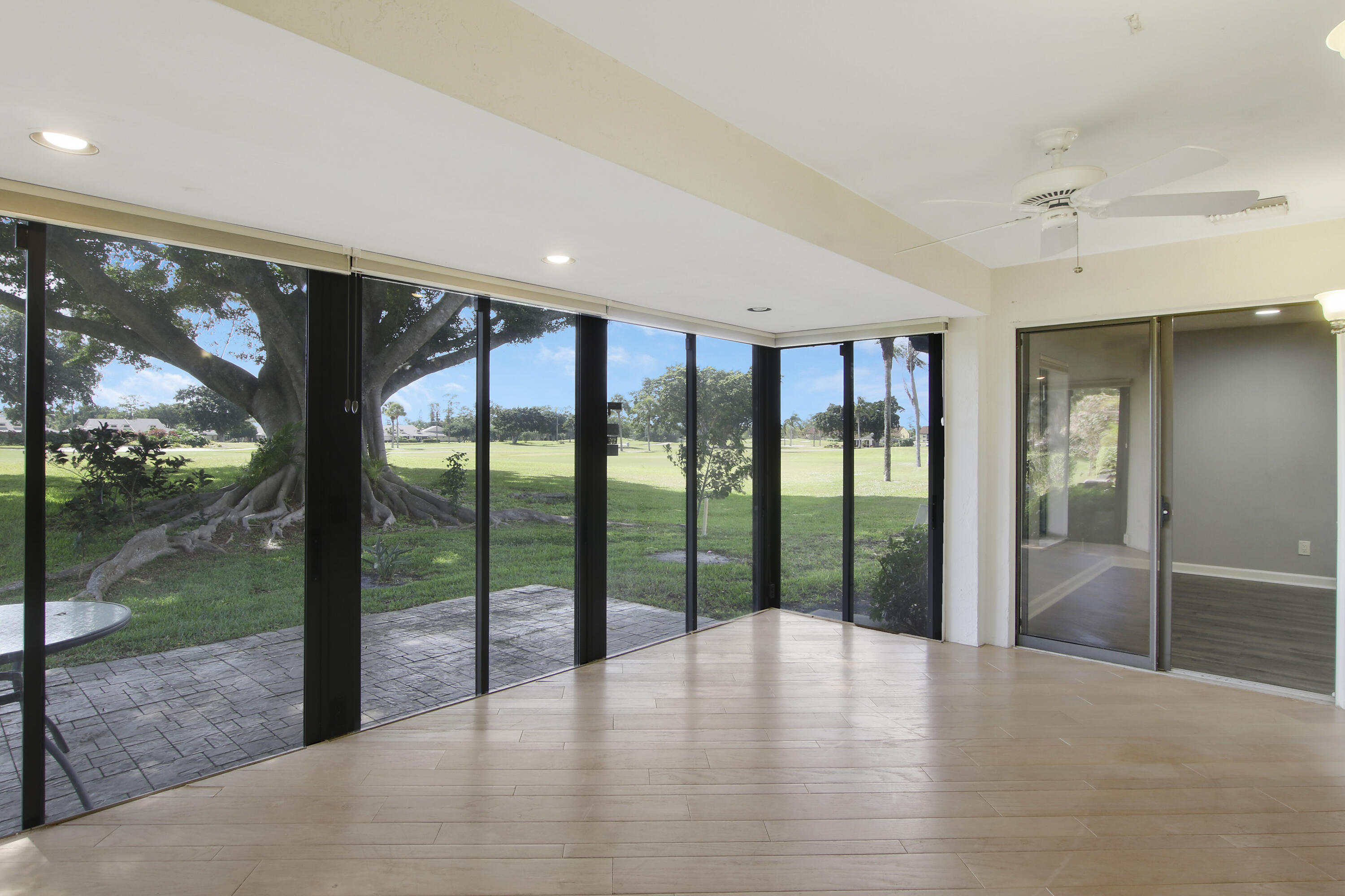 6716 Versailles Court