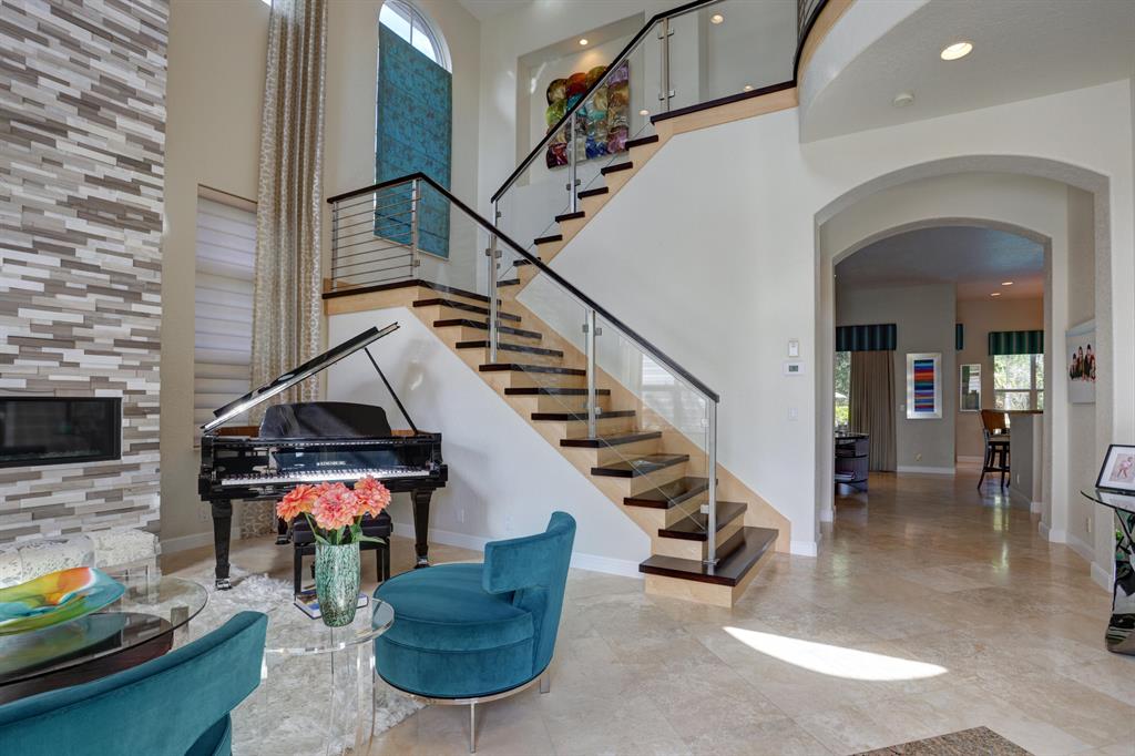 2401 NW 49th Lane