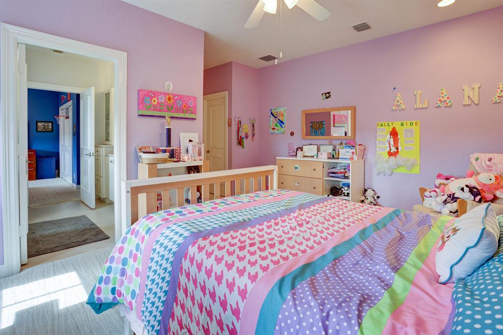 2401 NW 49th Lane
