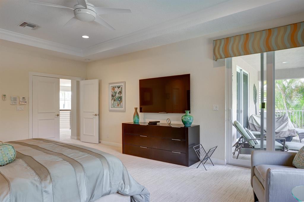 2401 NW 49th Lane