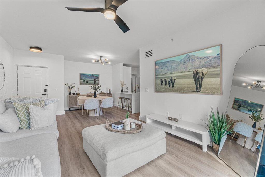4315 Tuscany Way Unit: 4315