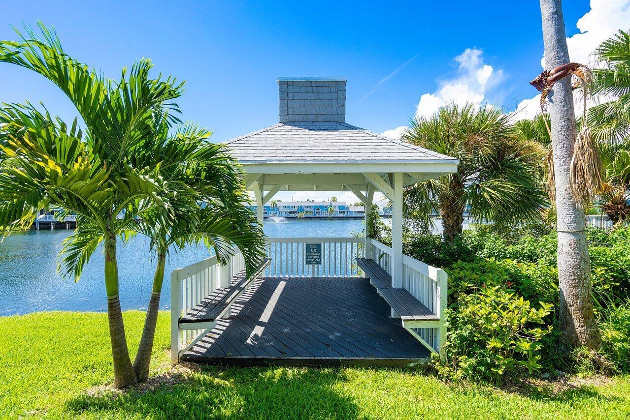 1514 Ocean Dunes Circle