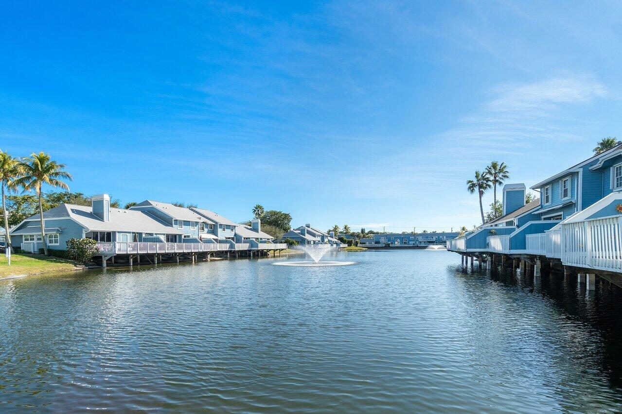 1514 Ocean Dunes Circle