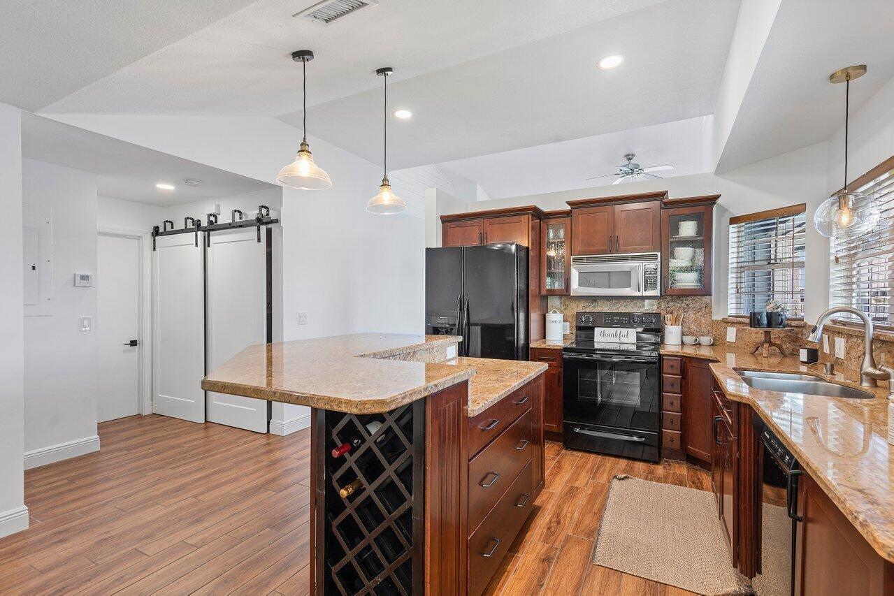 1514 Ocean Dunes Circle