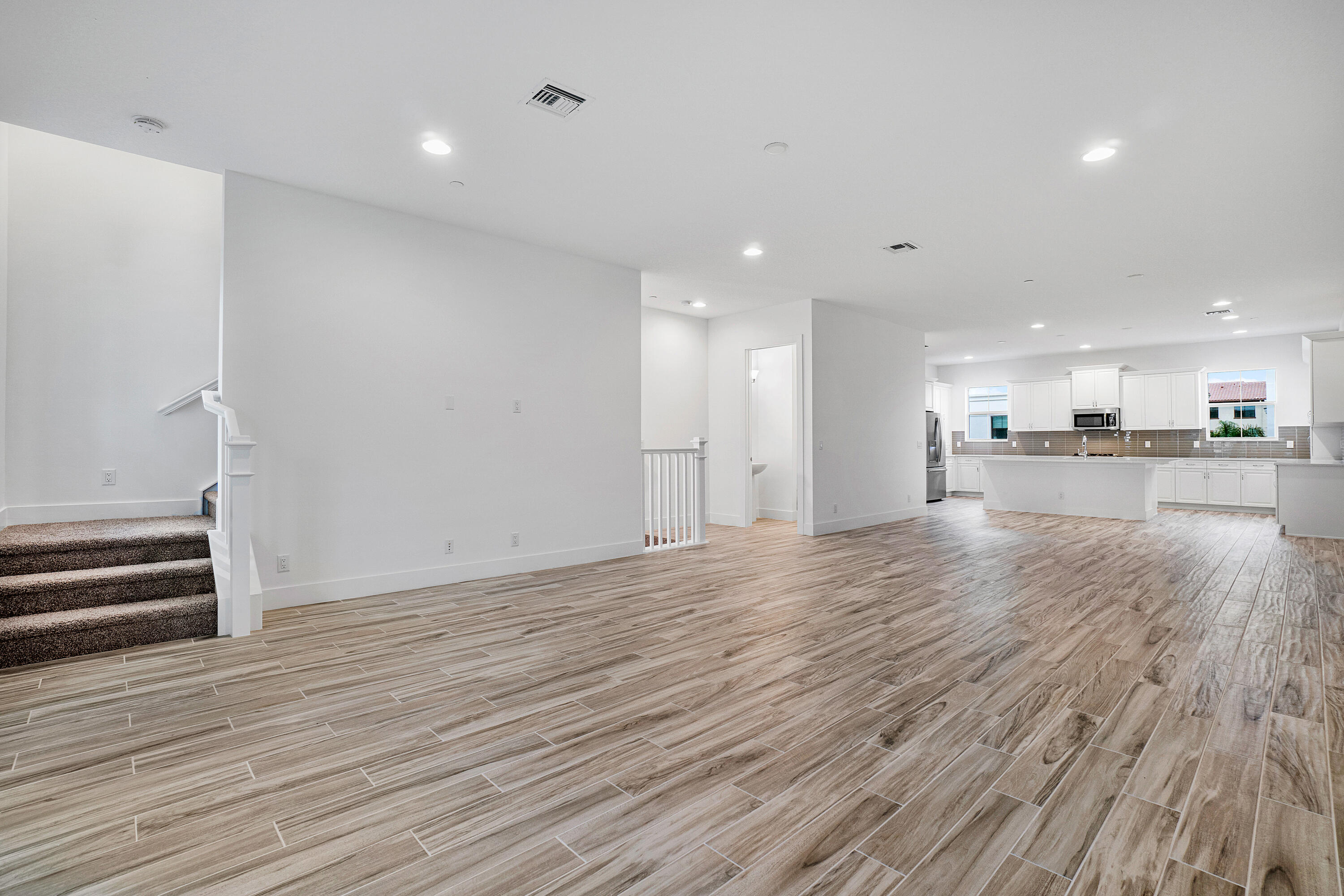 4122 Faraday Way