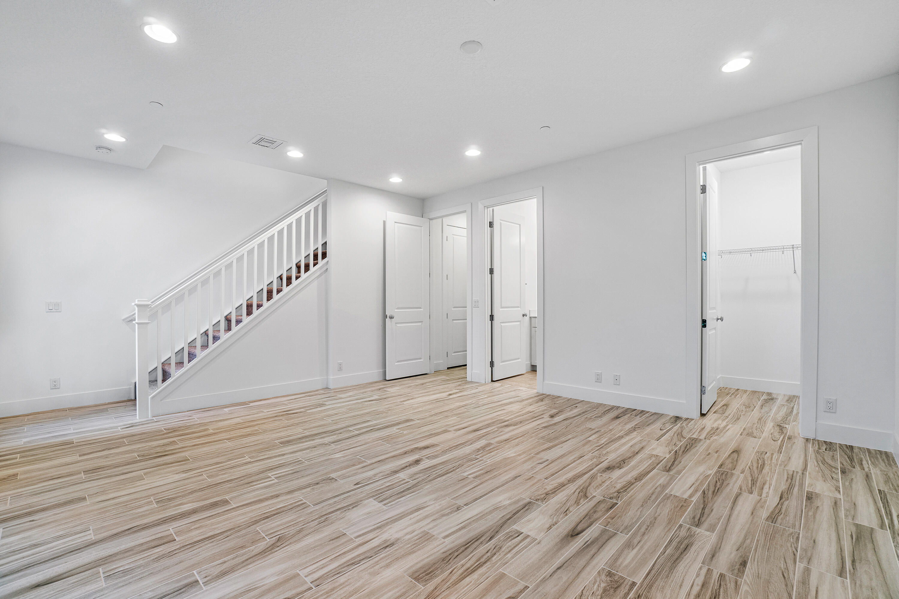 4122 Faraday Way