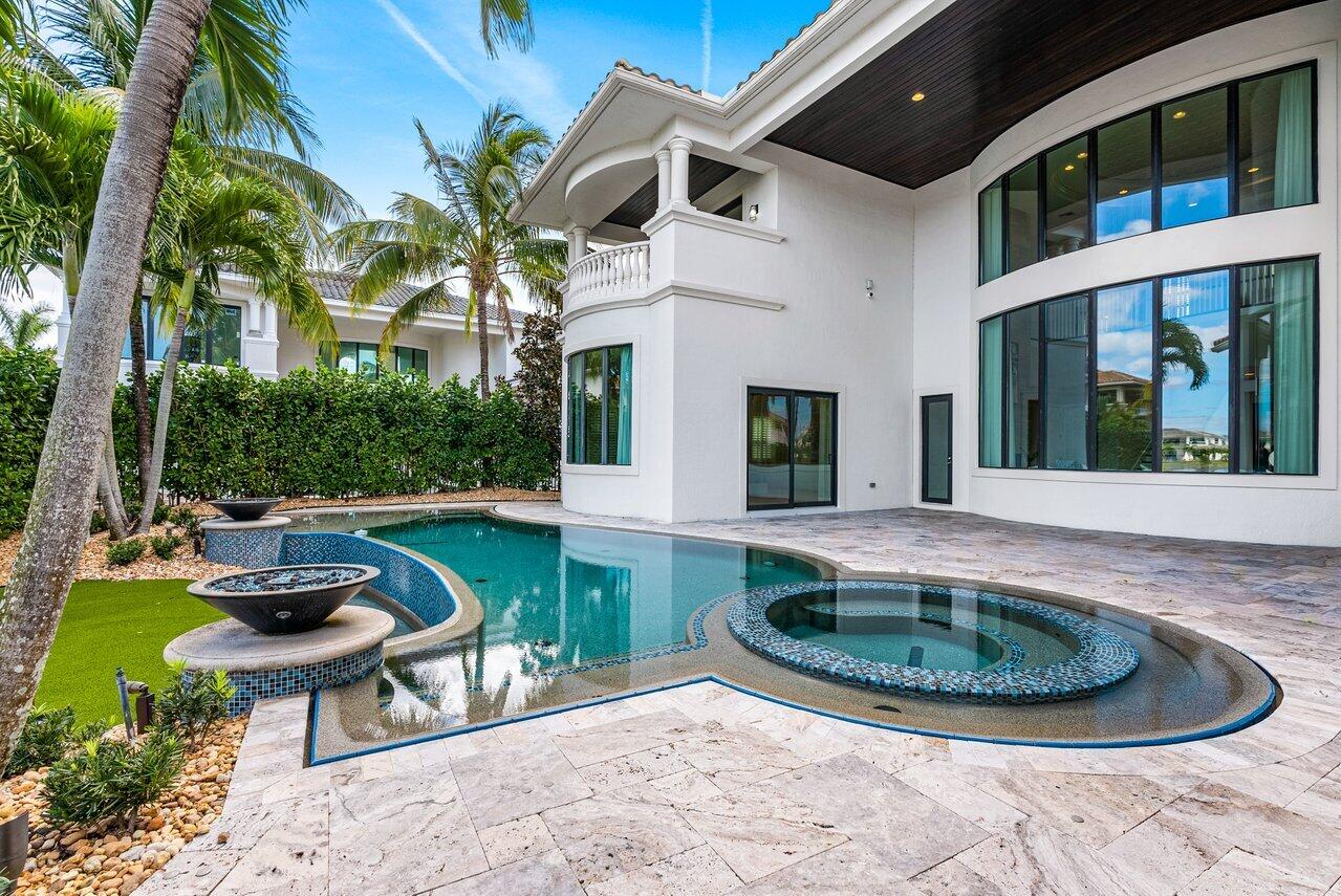 2703 NW 71st Boulevard