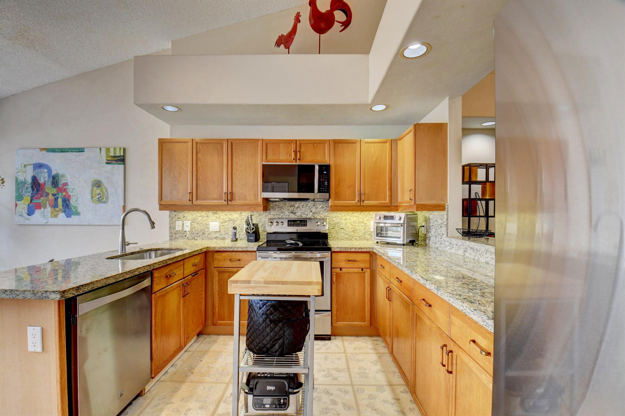 2464 NW 59th Street Unit: 1103