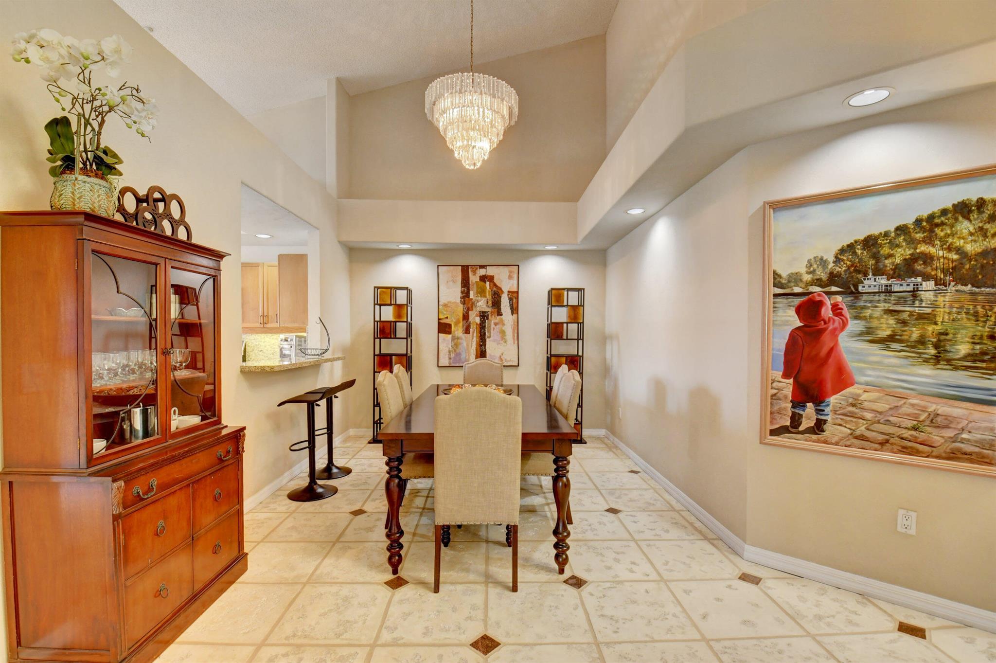 2464 NW 59th Street Unit: 1103