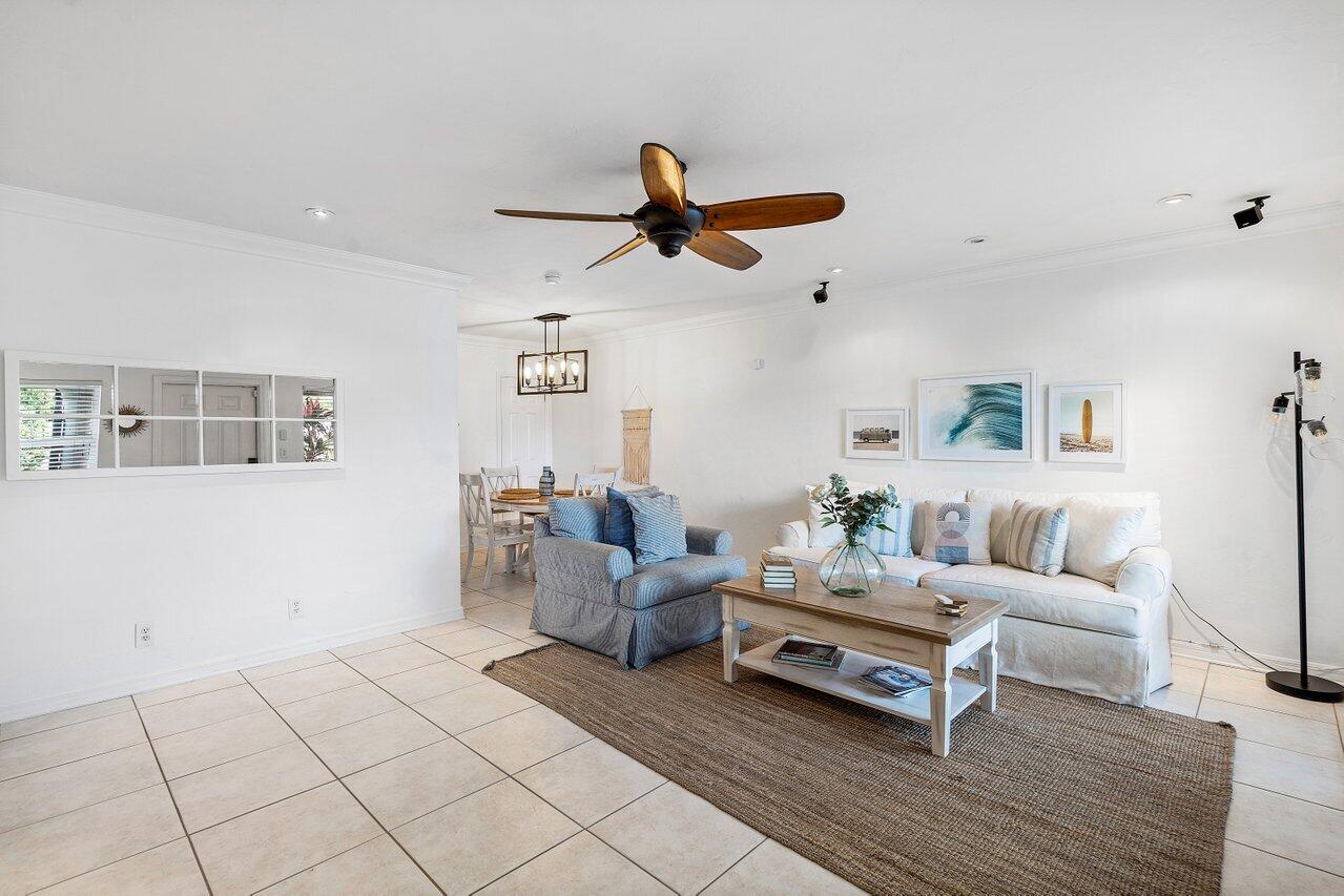 316 NW 28th Court