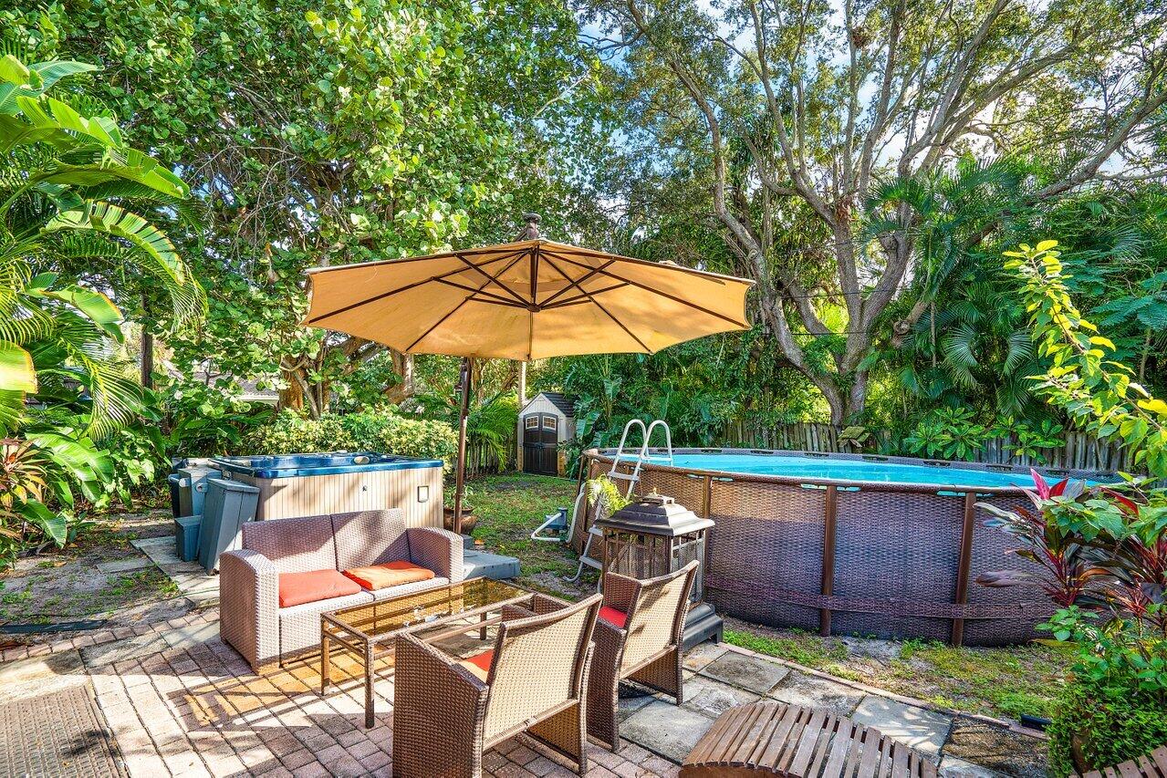 316 NW 28th Court