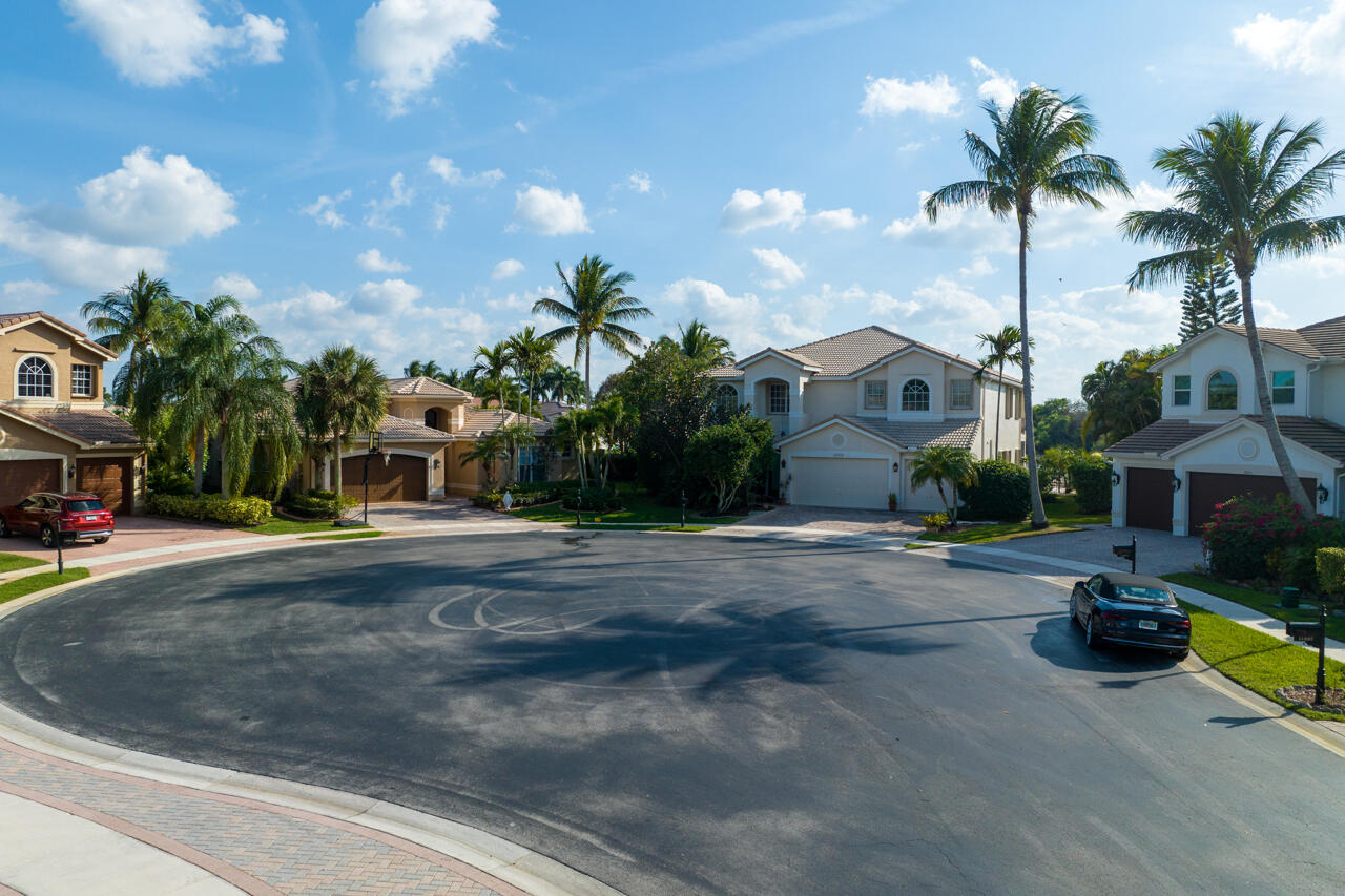 11913 Preservation Lane