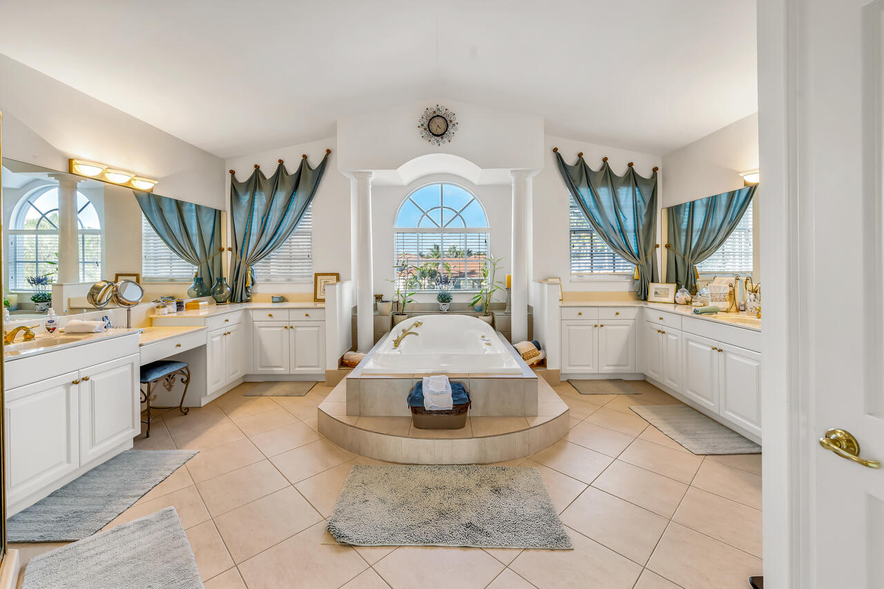 11913 Preservation Lane