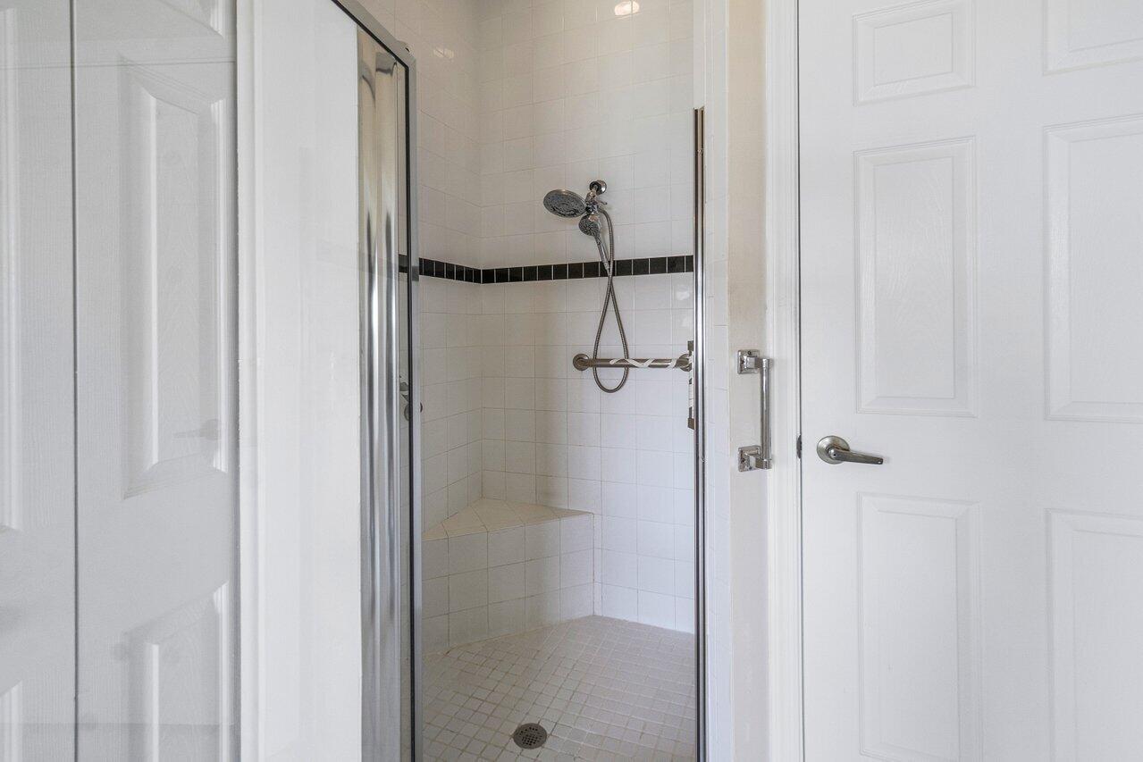 12405 Lakeridge Falls Drive