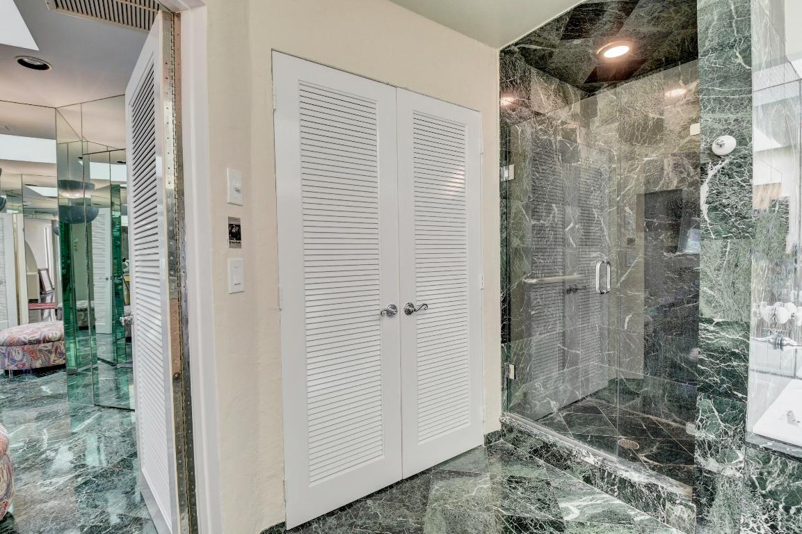 68 Northwoods Circle