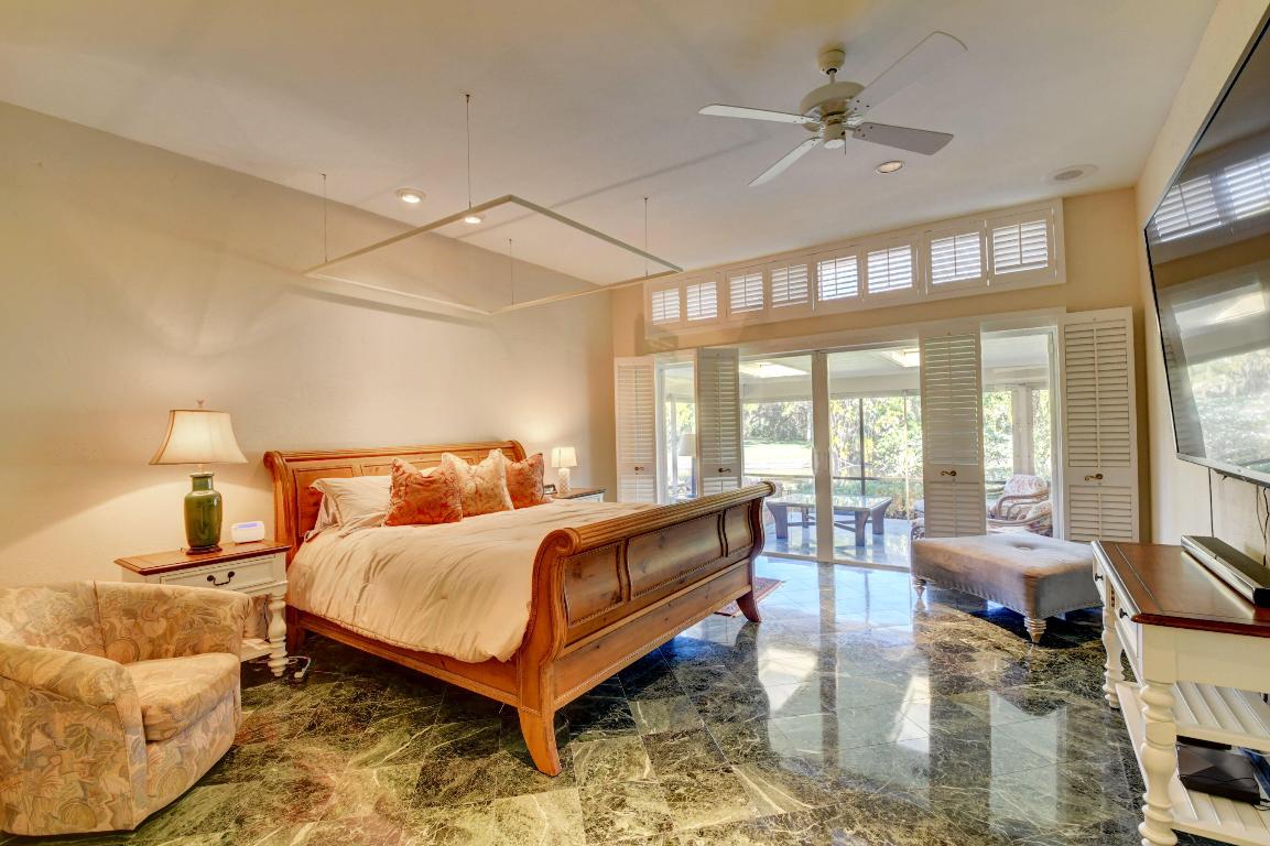 68 Northwoods Circle