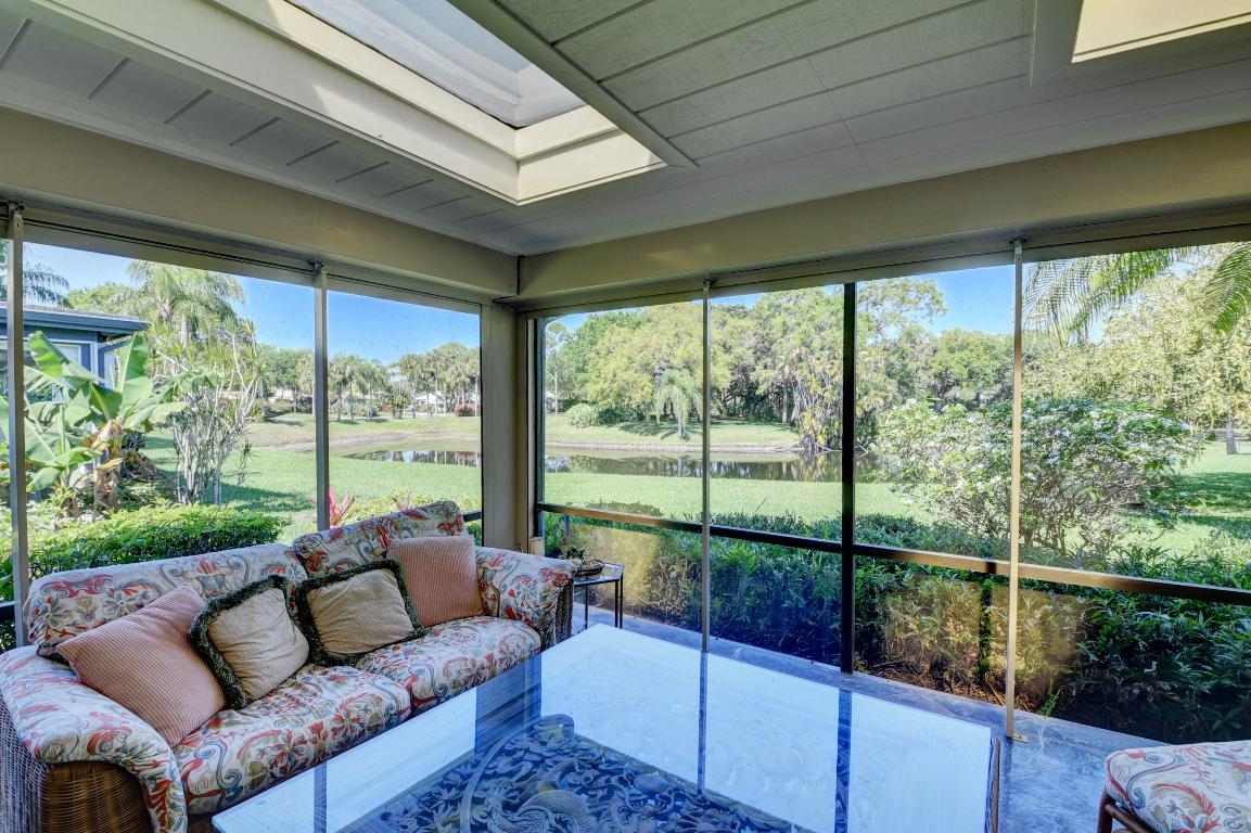 68 Northwoods Circle