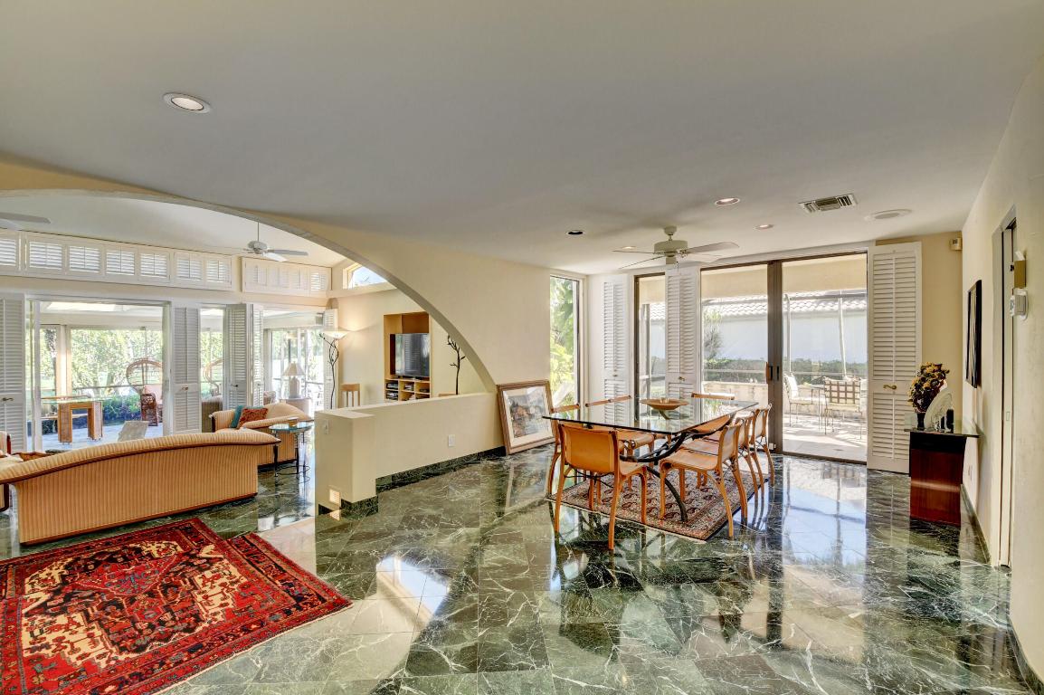 68 Northwoods Circle