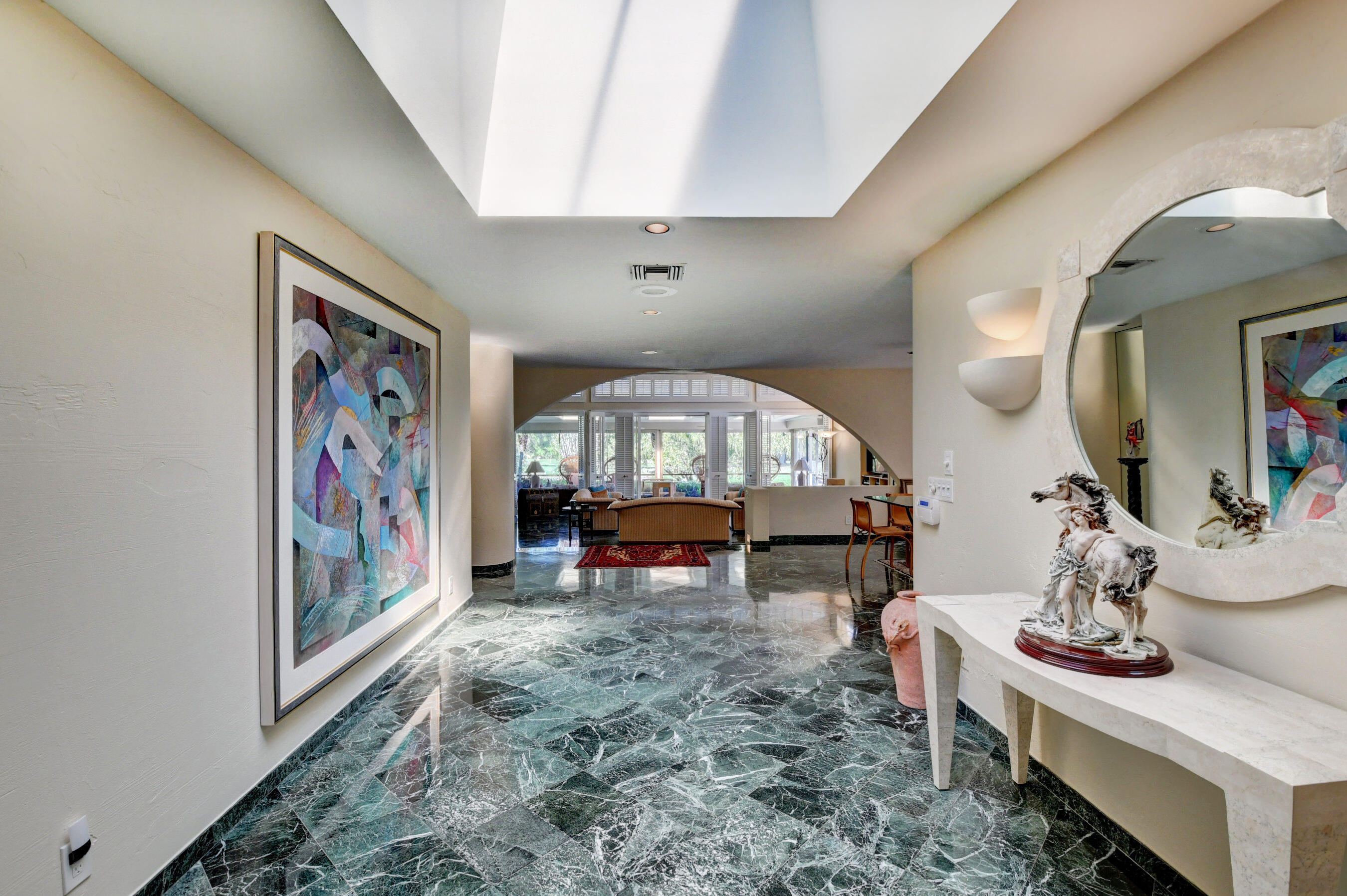 68 Northwoods Circle