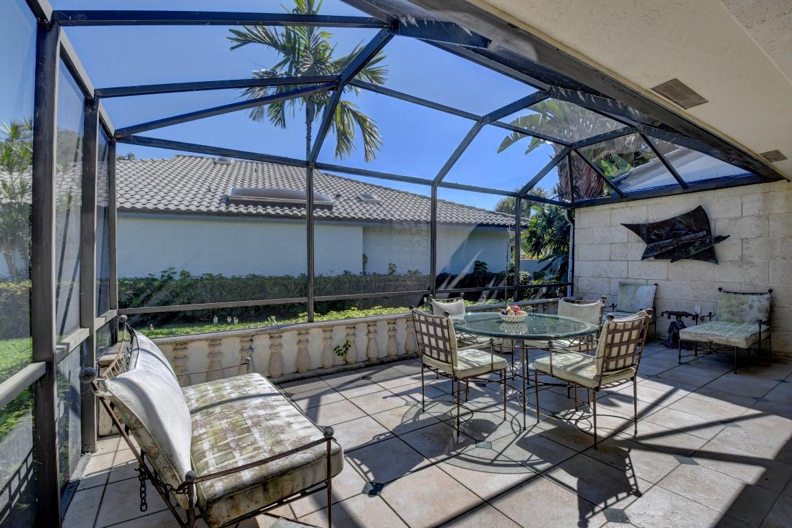 68 Northwoods Circle