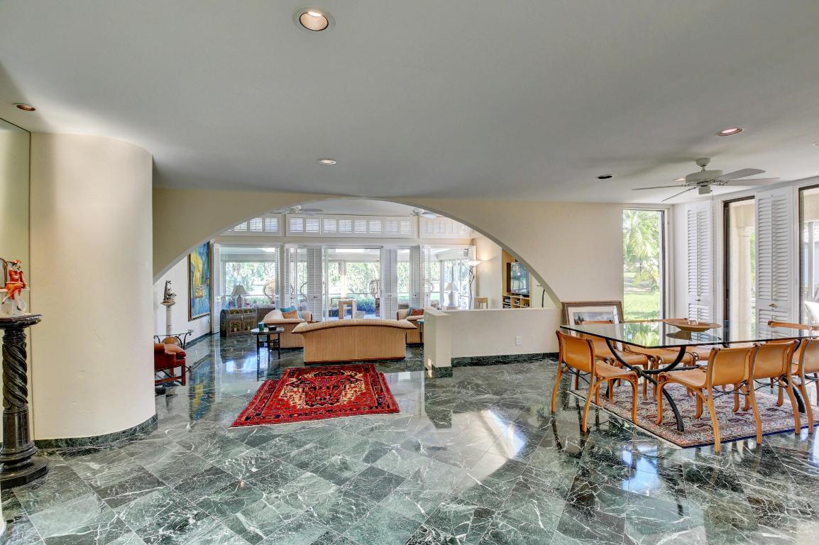 68 Northwoods Circle