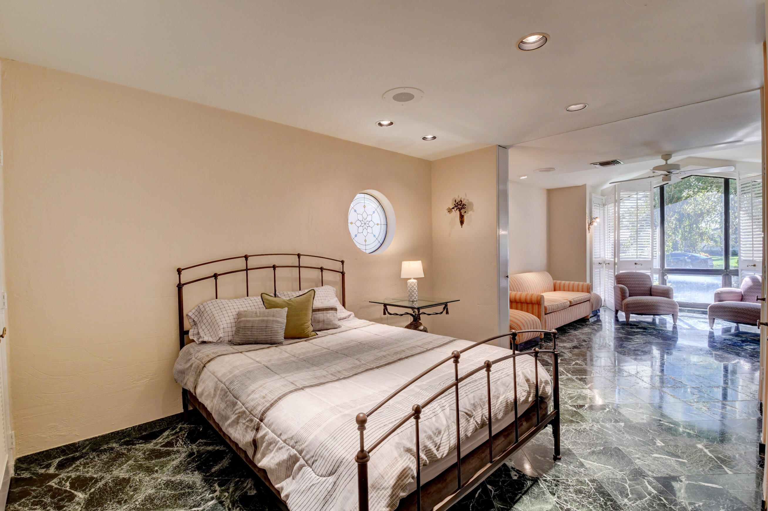 68 Northwoods Circle