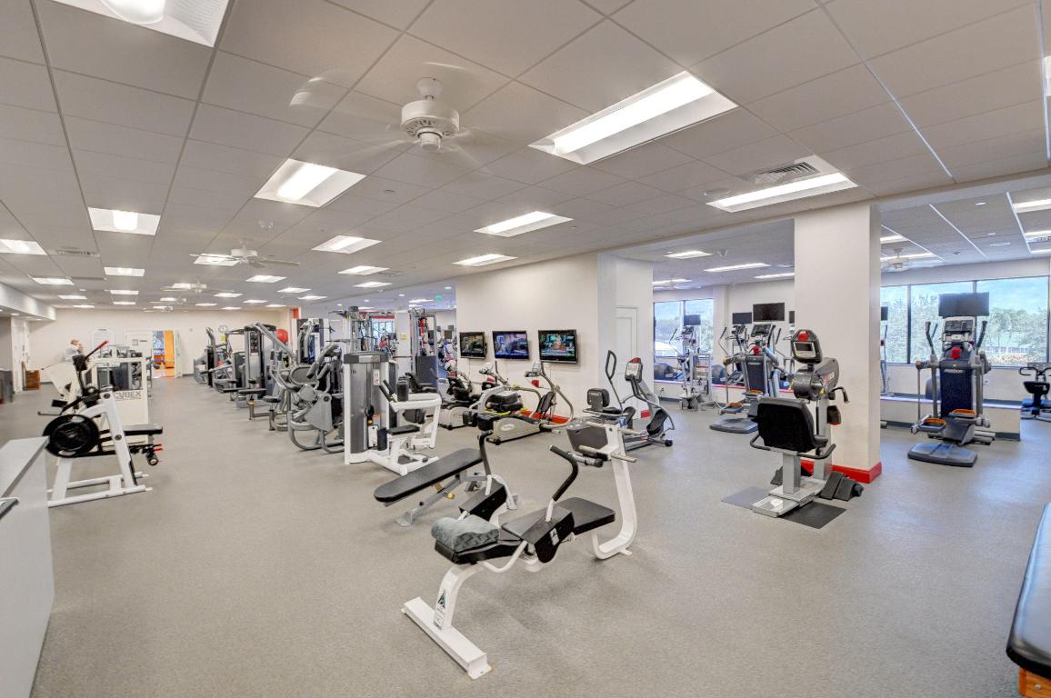 68 Northwoods Circle