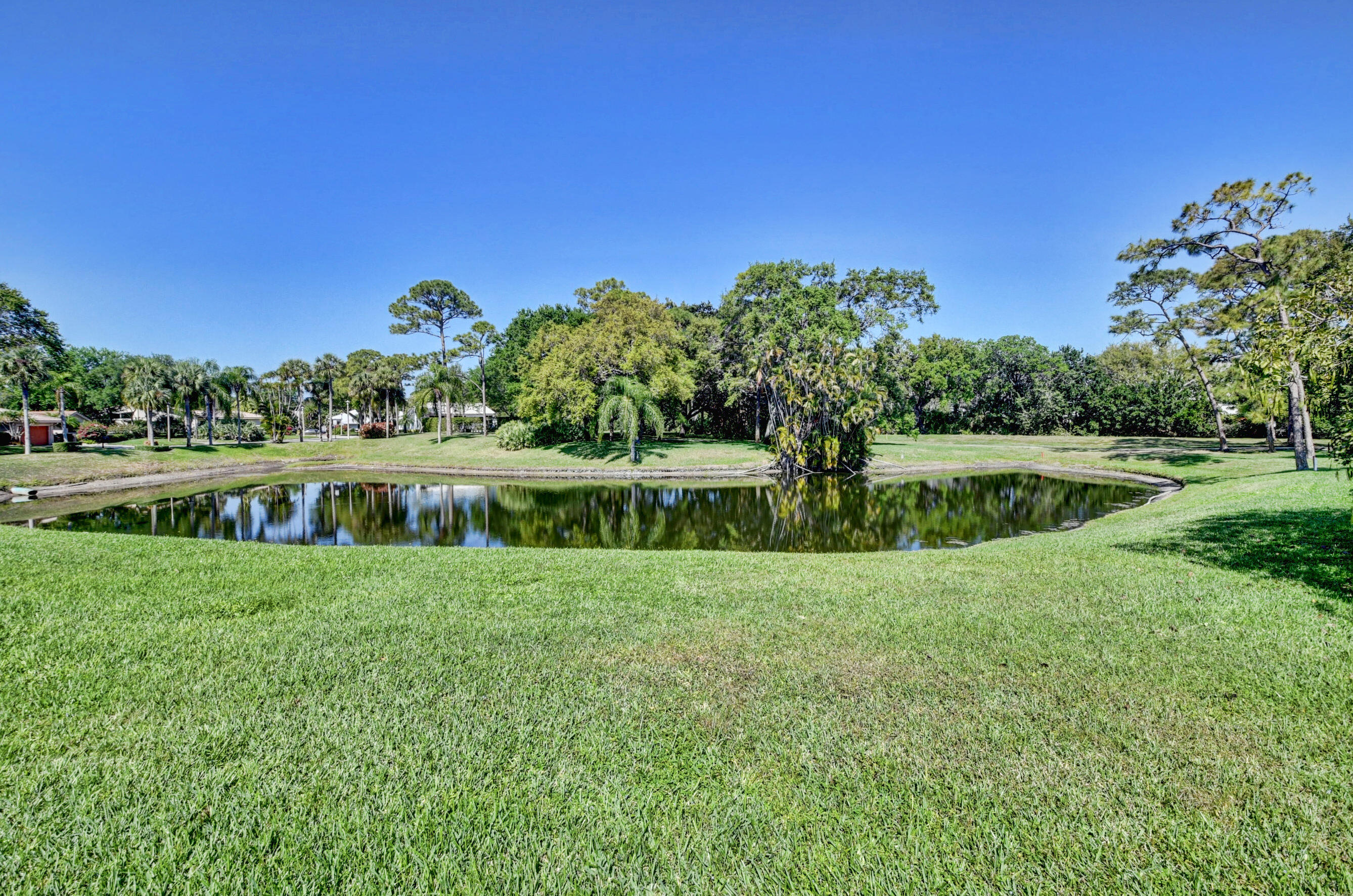 68 Northwoods Circle