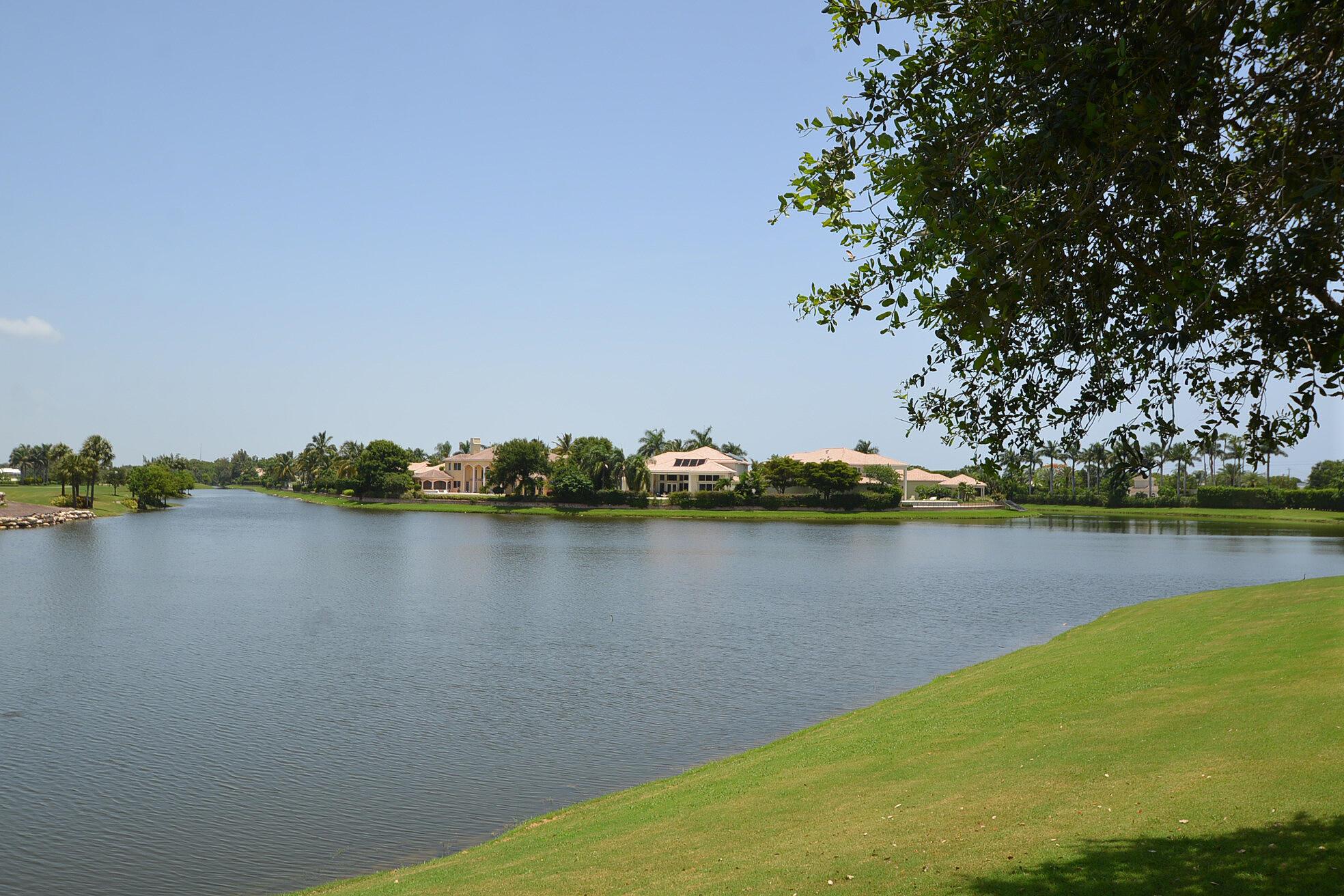 68 Northwoods Circle