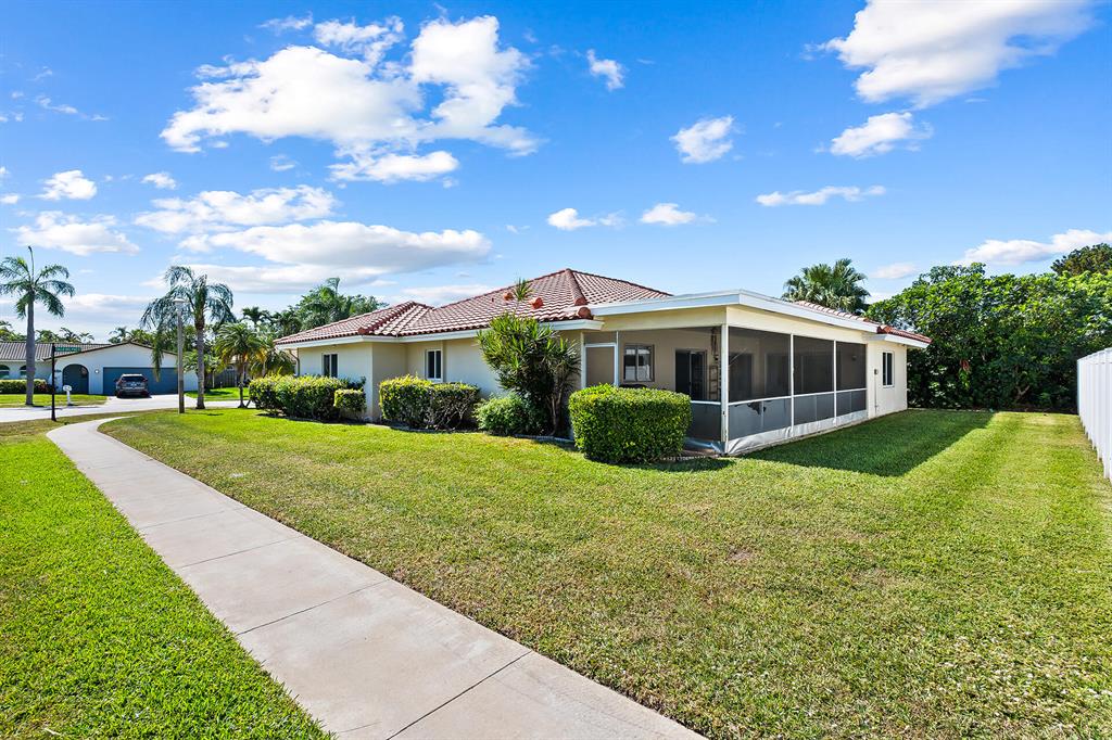 6807 Calle Del Paz S