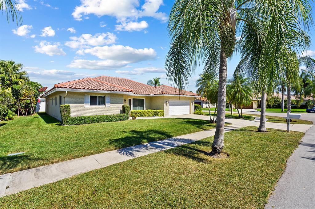 6807 Calle Del Paz S