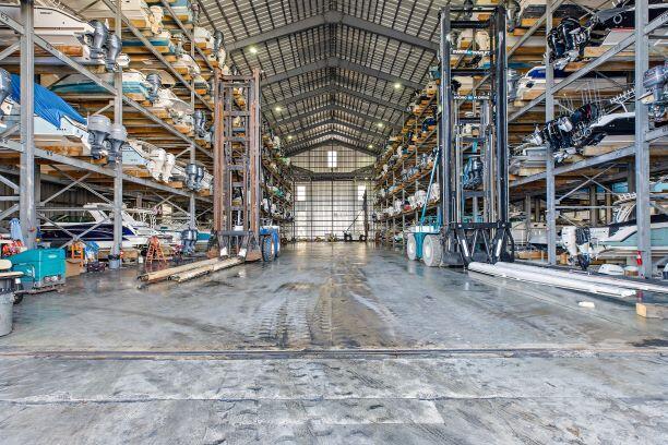 2650 Lake Shore Drive Unit: 702