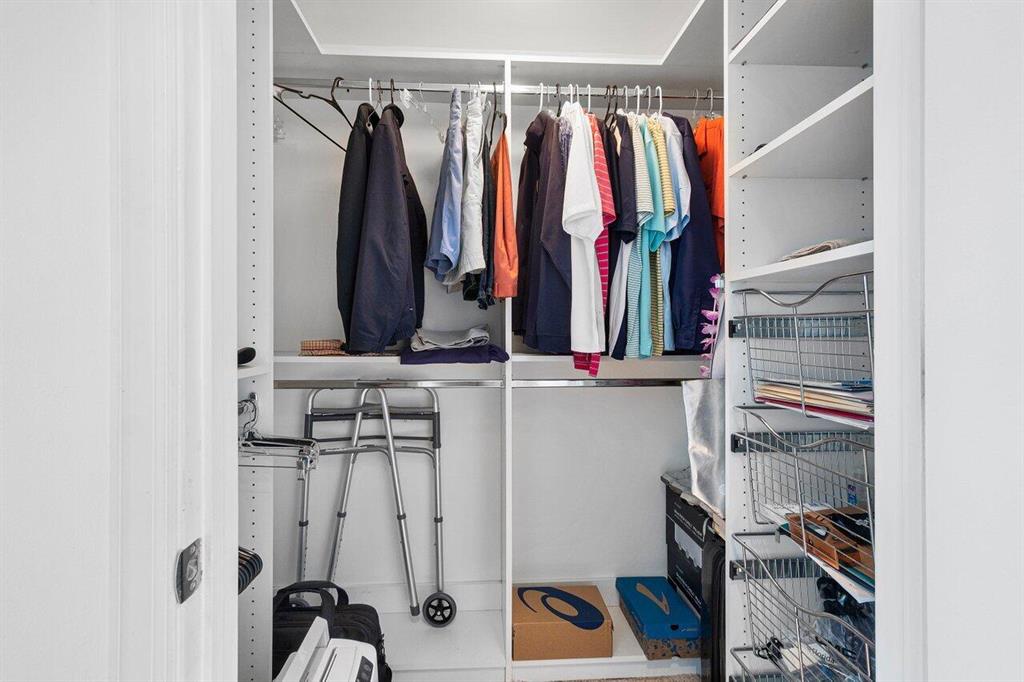 2650 Lake Shore Drive Unit: 702