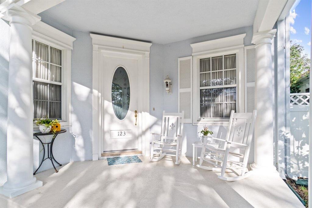 123 Date Palm Drive