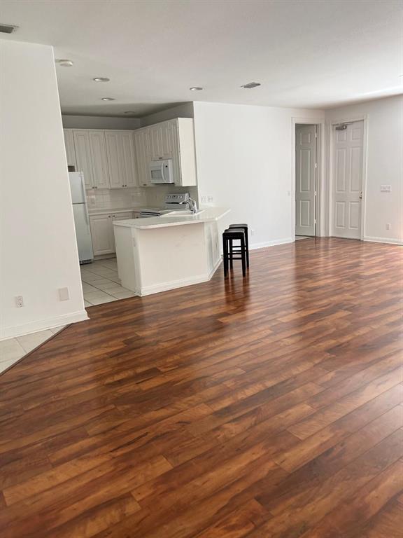 123 Date Palm Drive
