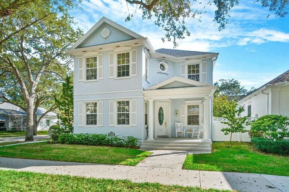 123 Date Palm Drive