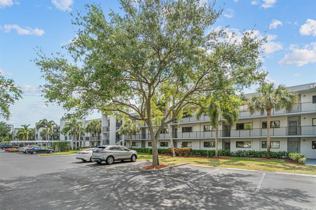 15355 Lakes Of Delray Boulevard Unit: 308