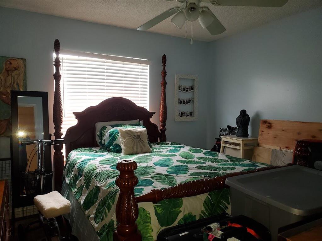 1101 Pinecrest Circle Unit: E