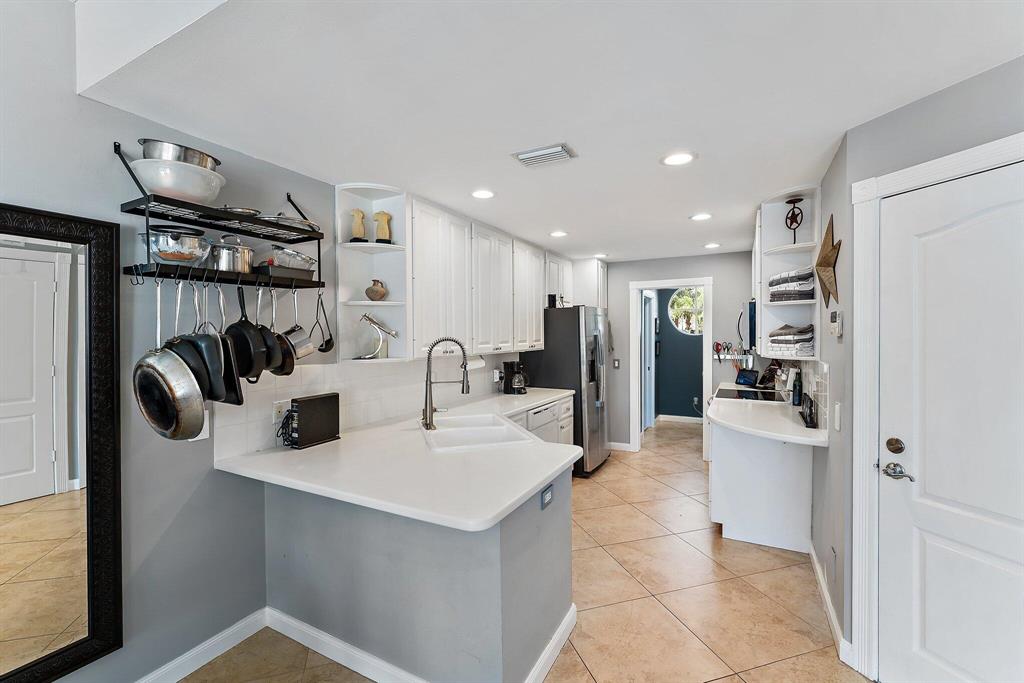 489 Capistrano Drive