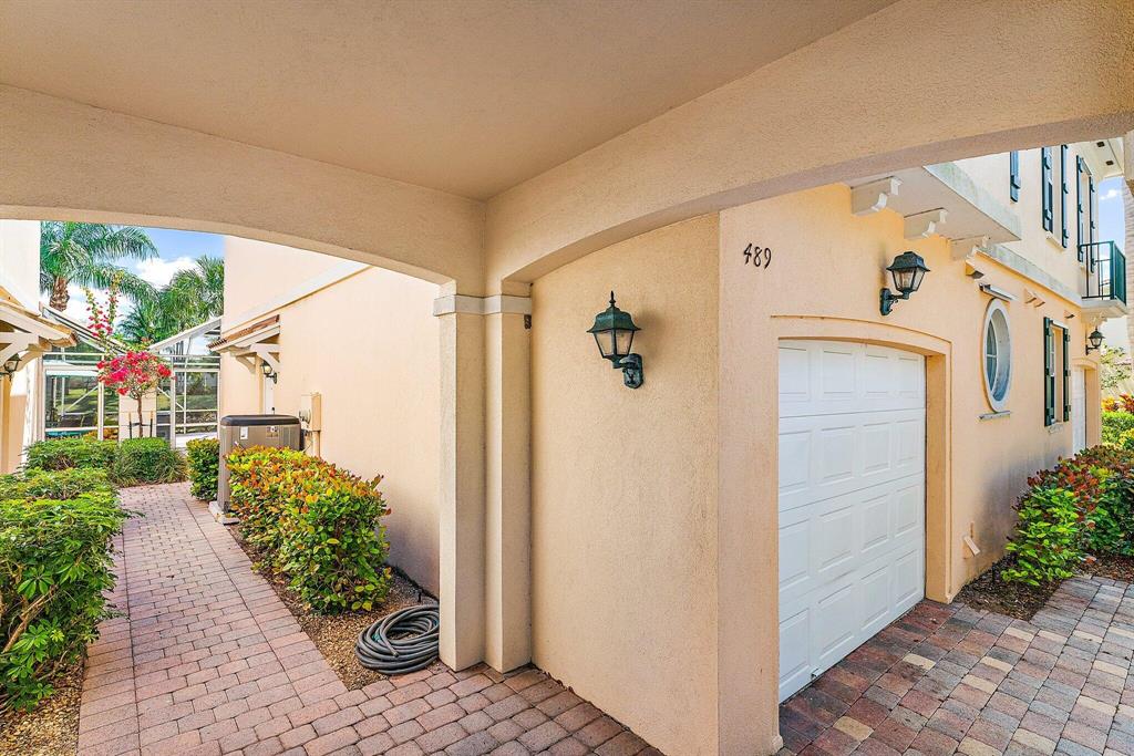 489 Capistrano Drive