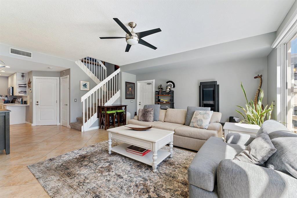 489 Capistrano Drive