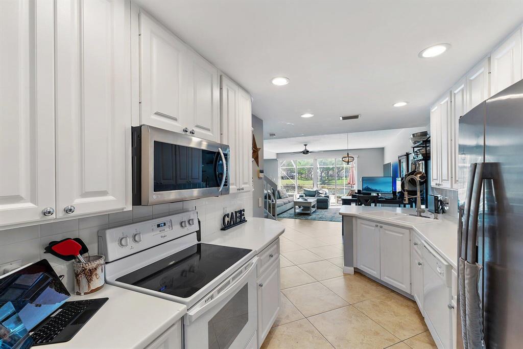 489 Capistrano Drive