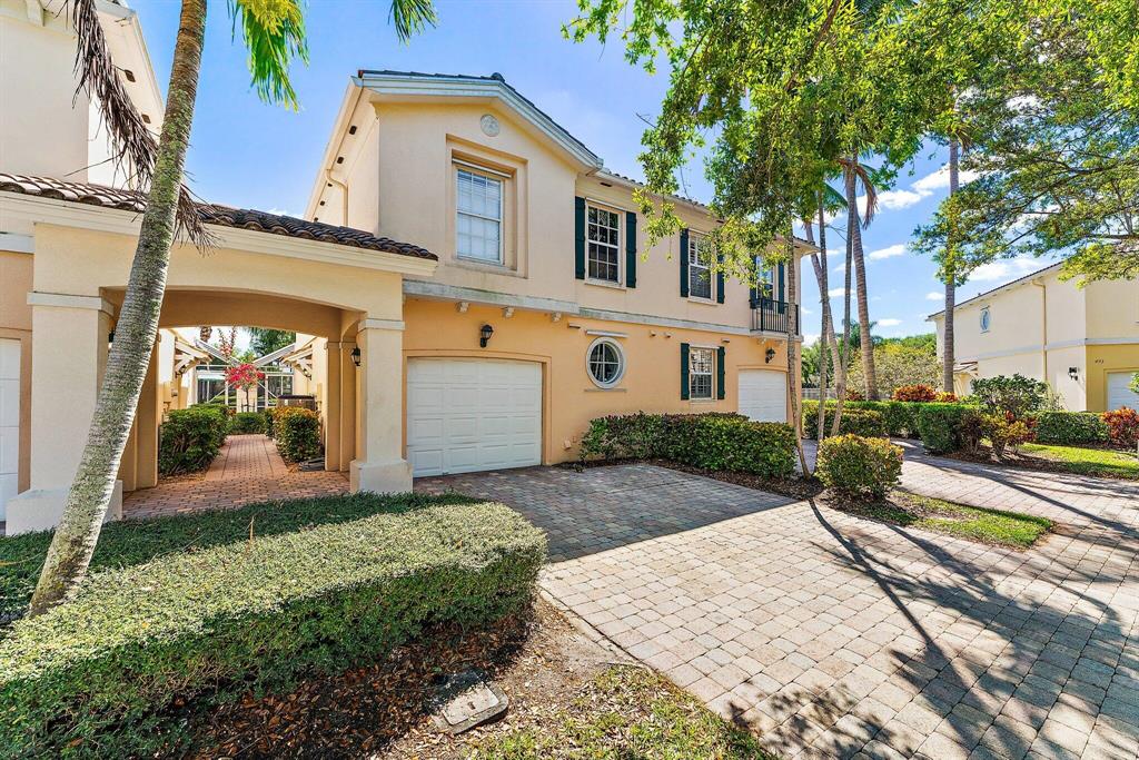 489 Capistrano Drive