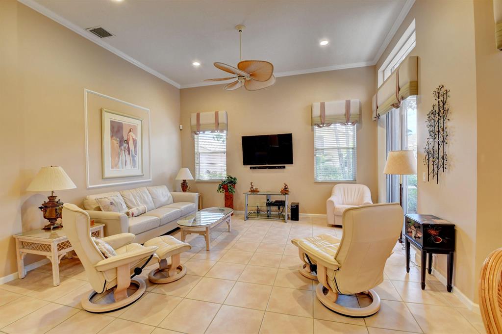 5422 Landon Circle