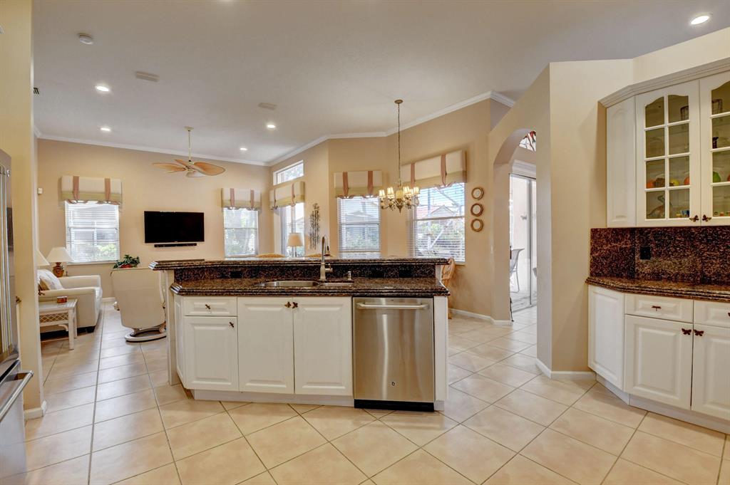 5422 Landon Circle