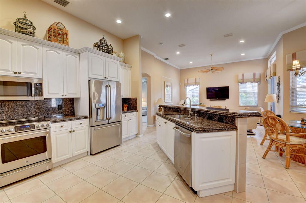 5422 Landon Circle