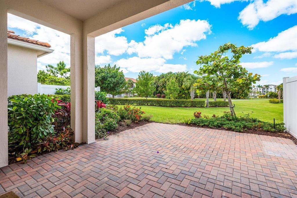 9981 Brickhill Drive