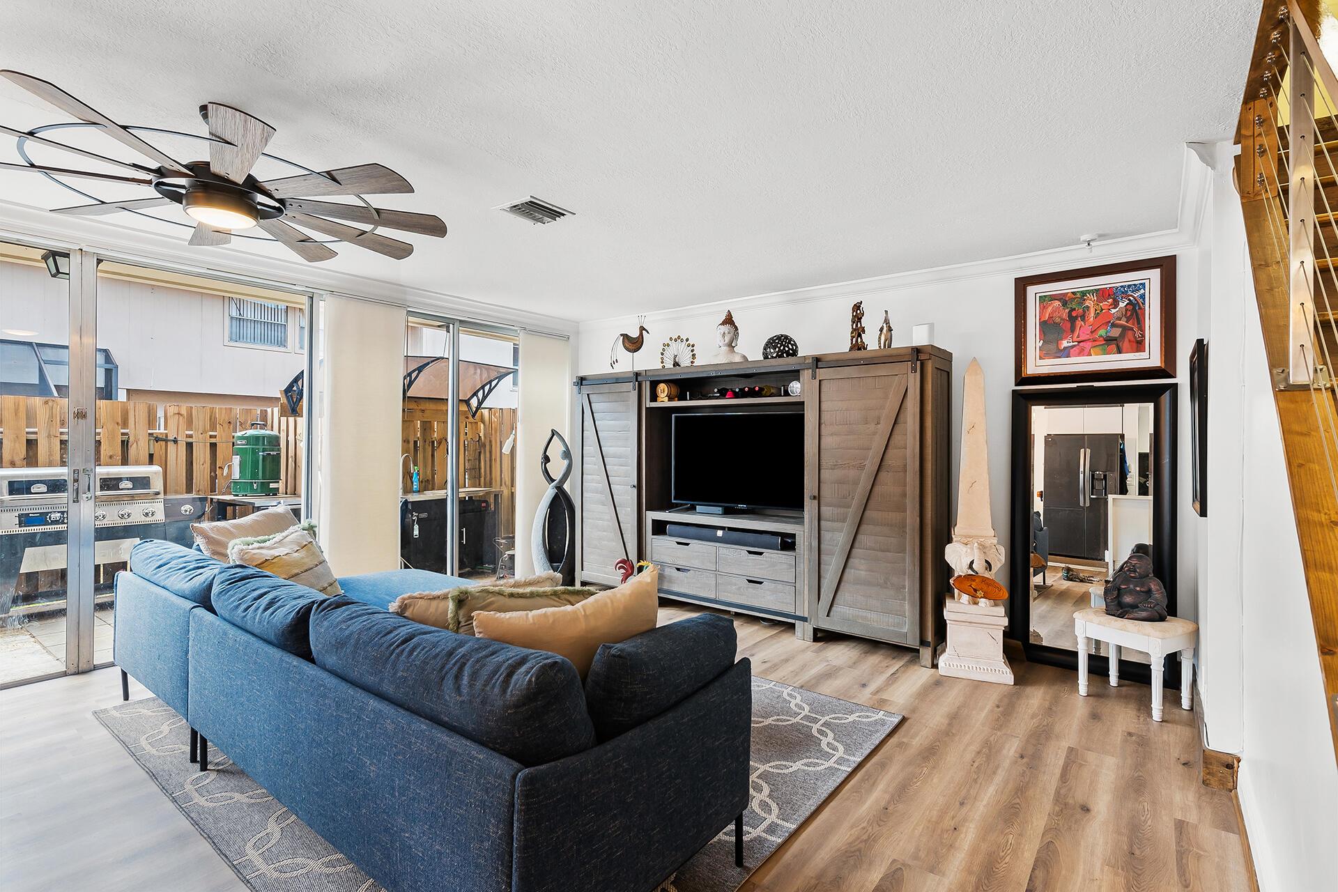 849 NW 81st Avenue Unit: 4