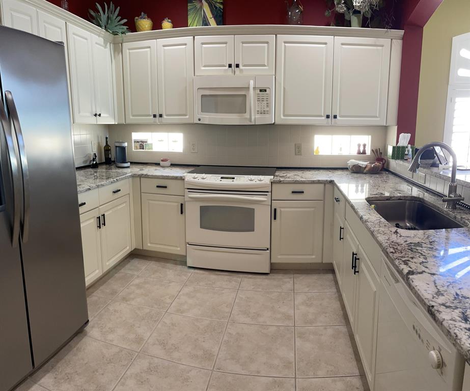 806 Southstar Drive Unit: 803