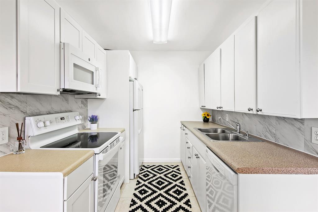 4087 Exeter E Unit: 4087